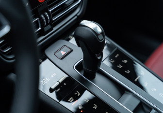 Новый Porsche Macan 2025 (15 фото)