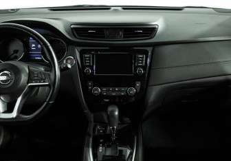 Подержанный автомобиль Nissan Qashqai 2021 года (14 фото)