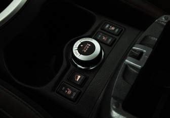 Подержанный автомобиль Nissan X-Trail 2021 года (17 фото)
