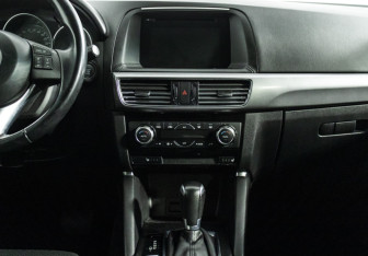Подержанный автомобиль Mazda CX-5 2017 года (14 фото)
