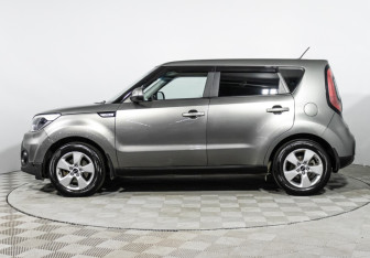 Подержанный автомобиль Kia Soul 2019 года (8 фото)