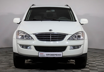 Подержанный автомобиль SsangYong Kyron 2014 года (2 фото)