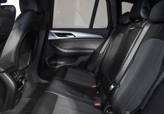 Подержанный автомобиль BMW X3 2021 года (13 фото)