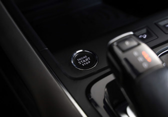 Подержанный автомобиль Citroen C5 Aircross 2020 года (16 фото)