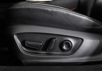 Подержанный автомобиль Toyota Camry Sedan 2020 года (26 фото)