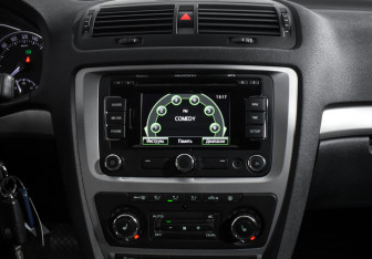 Подержанный автомобиль Skoda Octavia Liftback 2012 года (17 фото)
