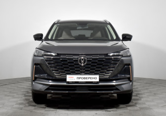 Подержанный автомобиль Changan CS55PLUS 2023 года (2 фото)