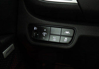 Подержанный автомобиль Kia Seltos 2021 года (24 фото)