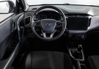 Подержанный автомобиль Hyundai Creta 2020 года (10 фото)