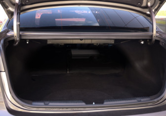 Подержанный автомобиль Kia Cerato Sedan 2015 года (26 фото)