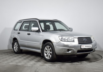 Подержанный автомобиль Subaru Forester Suv 2007 года (3 фото)
