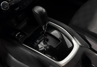 Подержанный автомобиль Nissan Qashqai 2017 года (11 фото)