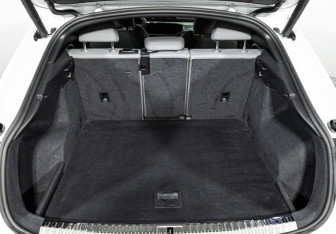 Подержанный автомобиль Audi Q3 Sportback 2020 года (28 фото)