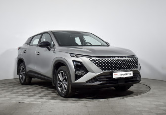 Подержанный автомобиль Omoda C5 2024 года (3 фото)