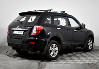 Подержанный автомобиль Lifan X60 2015 года (5 фото)