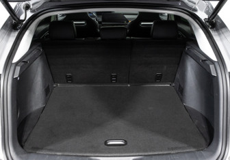 Подержанный автомобиль Changan UNI-K 2023 года (27 фото)