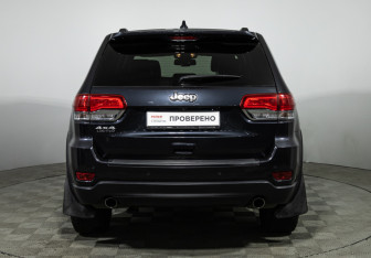 Подержанный автомобиль Jeep Grand Cherokee 2013 года (6 фото)