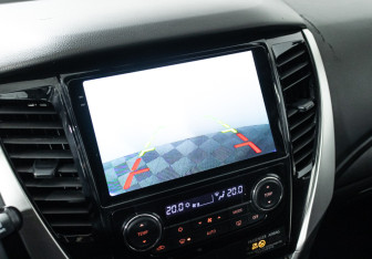 Подержанный автомобиль Mitsubishi Pajero Sport 2019 года (15 фото)