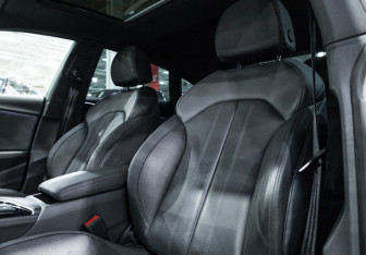 Подержанный автомобиль Audi A5 Liftback 2022 года (14 фото)
