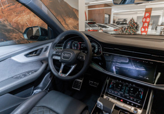 Новый Audi Q8 2025 (6 фото)