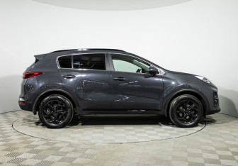 Подержанный автомобиль Kia Sportage 2021 года (4 фото)