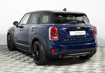 Подержанный автомобиль MINI Countryman 2017 года (7 фото)
