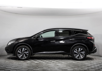 Подержанный автомобиль Nissan Murano Suv 2018 года (8 фото)