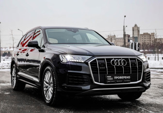 Подержанный автомобиль Audi Q7 2020 года (5 фото)
