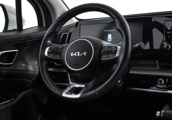 Подержанный автомобиль Kia Sportage 2022 года (14 фото)