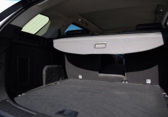 Подержанный автомобиль Land Rover Discovery Sport 2016 года (29 фото)