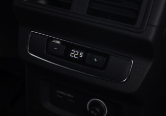 Подержанный автомобиль Audi Q5 2020 года (30 фото)