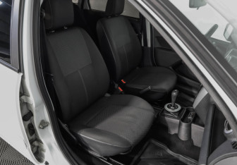 Подержанный автомобиль LADA (ВАЗ) Granta Liftback 2017 года (20 фото)