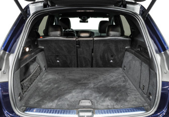 Подержанный автомобиль Mercedes-Benz GLE 2021 года (25 фото)