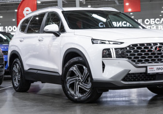Подержанный автомобиль Hyundai Santa Fe 2020 года (6 фото)