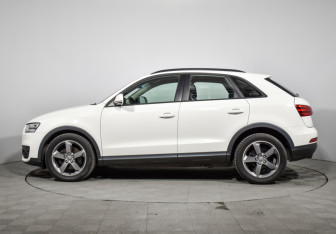 Подержанный автомобиль Audi Q3 2012 года (8 фото)