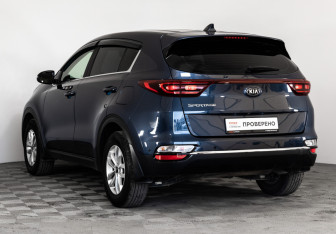 Подержанный автомобиль Kia Sportage 2021 года (7 фото)