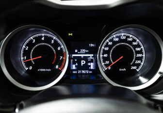 Подержанный автомобиль Mitsubishi Lancer Sedan 2012 года (12 фото)