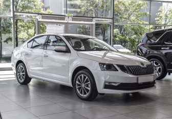 Новый Skoda Octavia Liftback 2025 (3 фото)