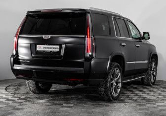 Подержанный автомобиль Cadillac Escalade Suv 2020 года (7 фото)