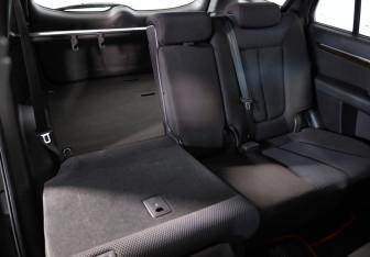 Подержанный автомобиль Hyundai Santa Fe 2011 года (23 фото)