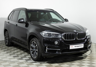 Подержанный автомобиль BMW X5 2017 года (3 фото)