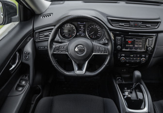 Подержанный автомобиль Nissan X-Trail 2022 года (12 фото)