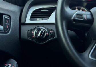 Подержанный автомобиль Audi A4 Sedan 2015 года (19 фото)