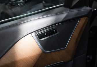 Подержанный автомобиль Volvo XC90 2020 года (27 фото)
