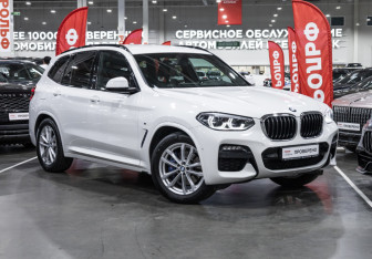 Подержанный автомобиль BMW X3 2019 года (5 фото)
