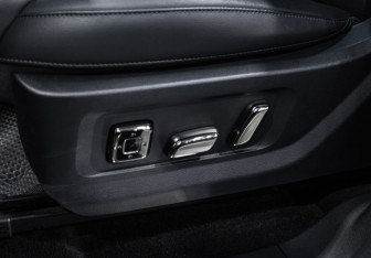 Подержанный автомобиль Haval H9 2024 года (24 фото)