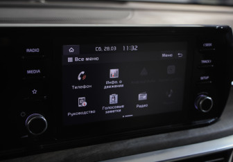 Подержанный автомобиль Kia K5 2020 года (13 фото)