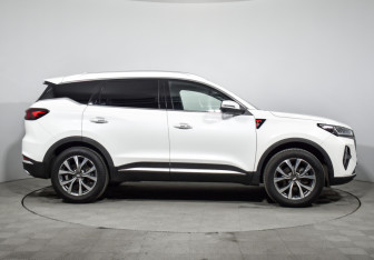 Подержанный автомобиль Chery Tiggo 7 Pro Max 2023 года (4 фото)