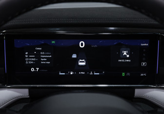 Подержанный автомобиль Geely Atlas 2024 года (9 фото)