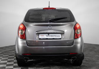 Подержанный автомобиль SsangYong Actyon 2013 года (6 фото)